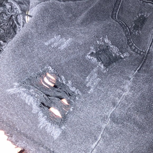 Ladies black jean skirt with pockets - Picture 5 of 11